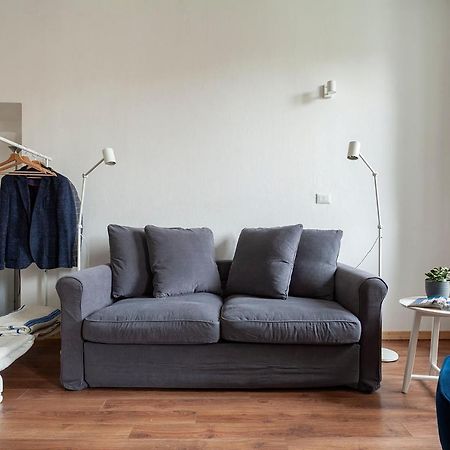 A Central Quiet Sunny Studio In Verbania Buitenkant foto