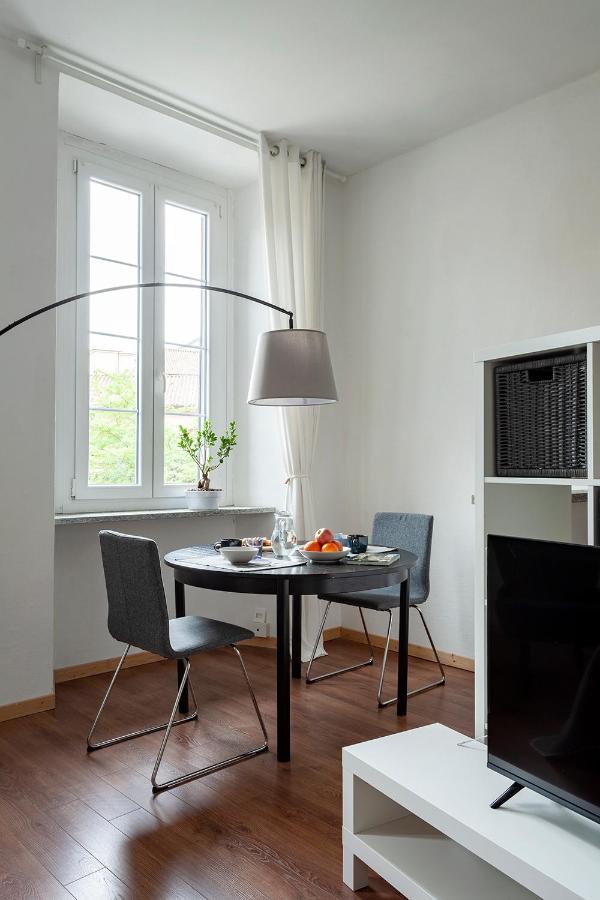 A Central Quiet Sunny Studio In Verbania Buitenkant foto